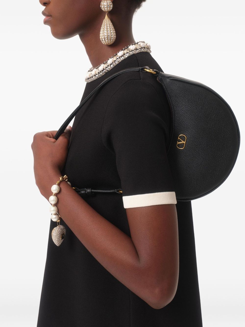 Crescent-Shaped Handbag In Textured Leather