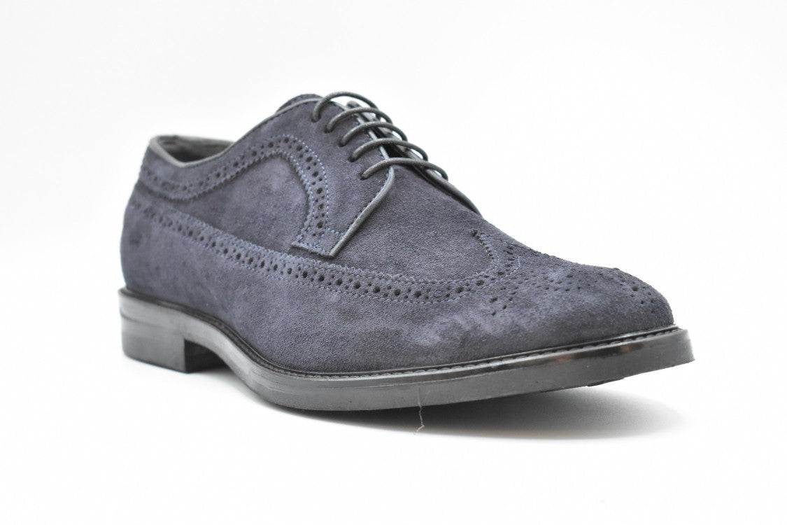 Lace-Up Flat Shoes With Brogue Design