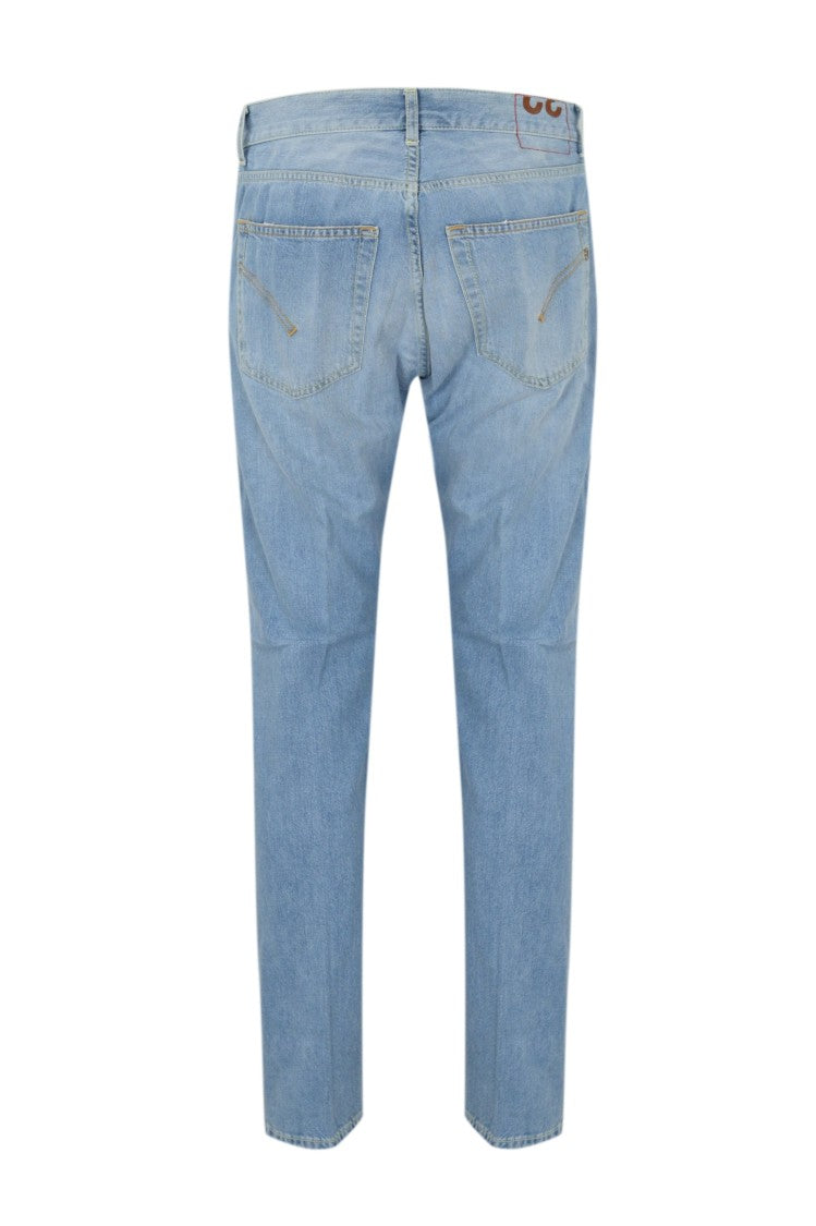 Light Wash Relaxed Fit Jeans With Five-Pocket Design