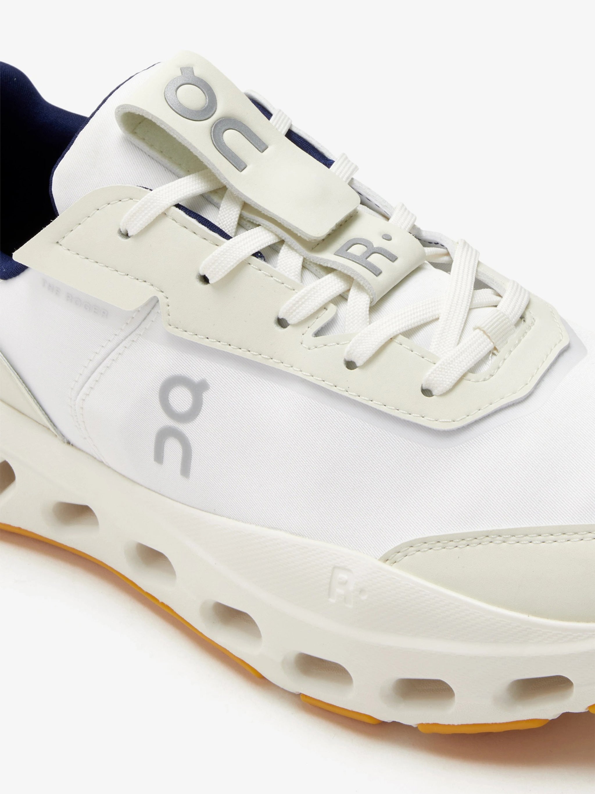 White The Roger Wildcard Leather Running Sneakers