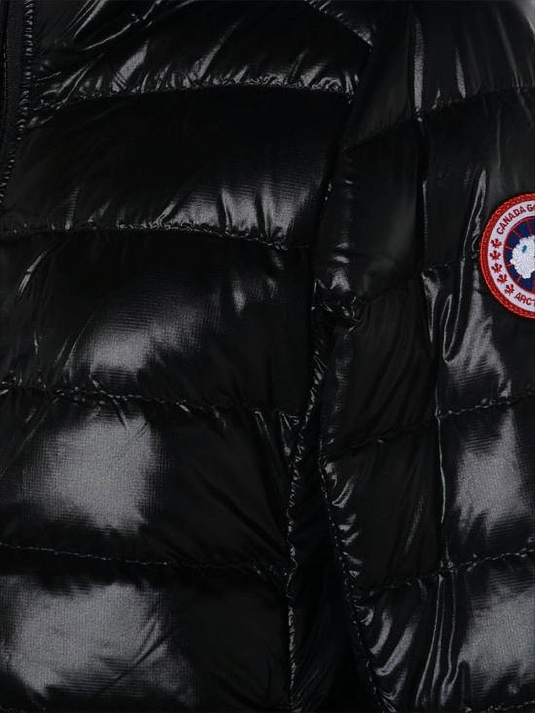 Fitted Black Down Jacket with Quilted Design