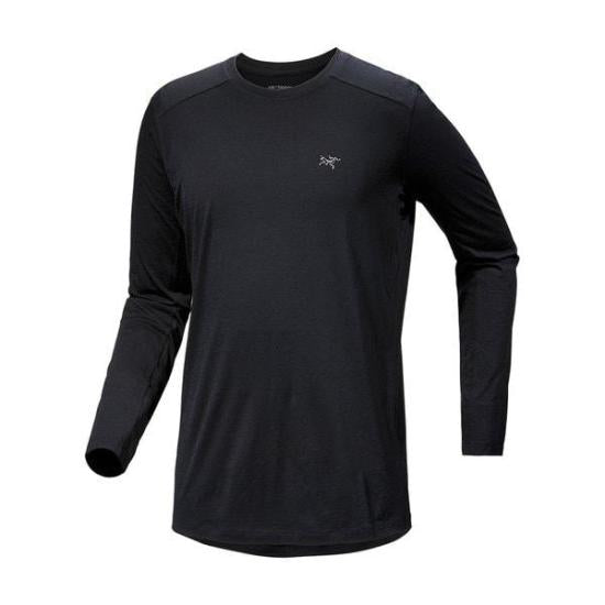 Long-Sleeve Shirt With Minimalist Design And Fitted Silhouette