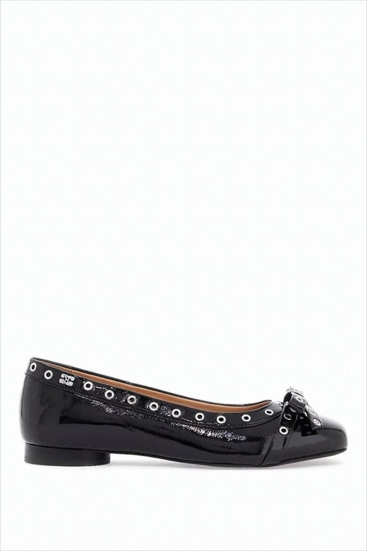 Glossy Finish Flat Shoes With Eyelet Detailing And Bow Accent