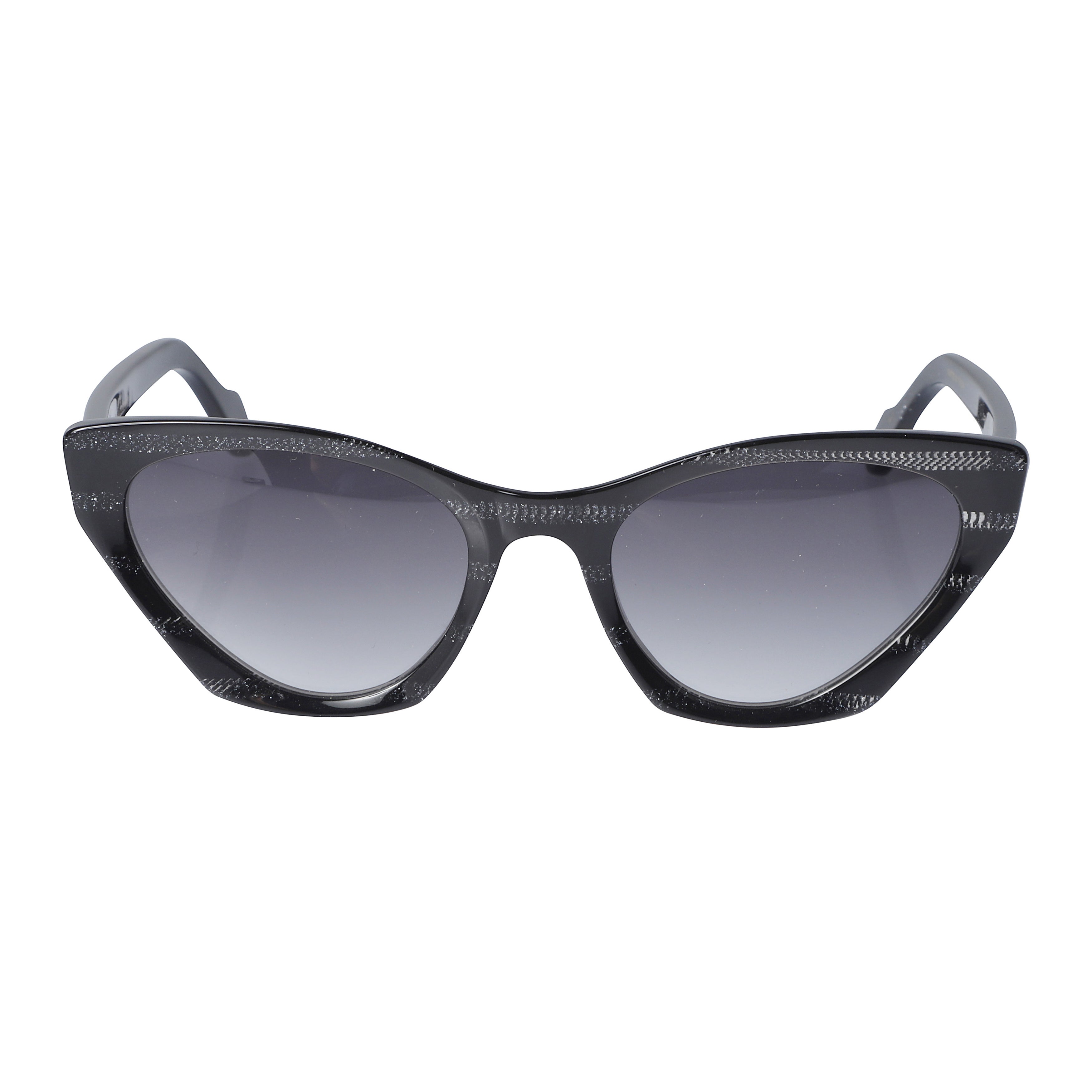 Coachella Glamour Bold Cat-Eye Sunglasses with Glossy Black Finish