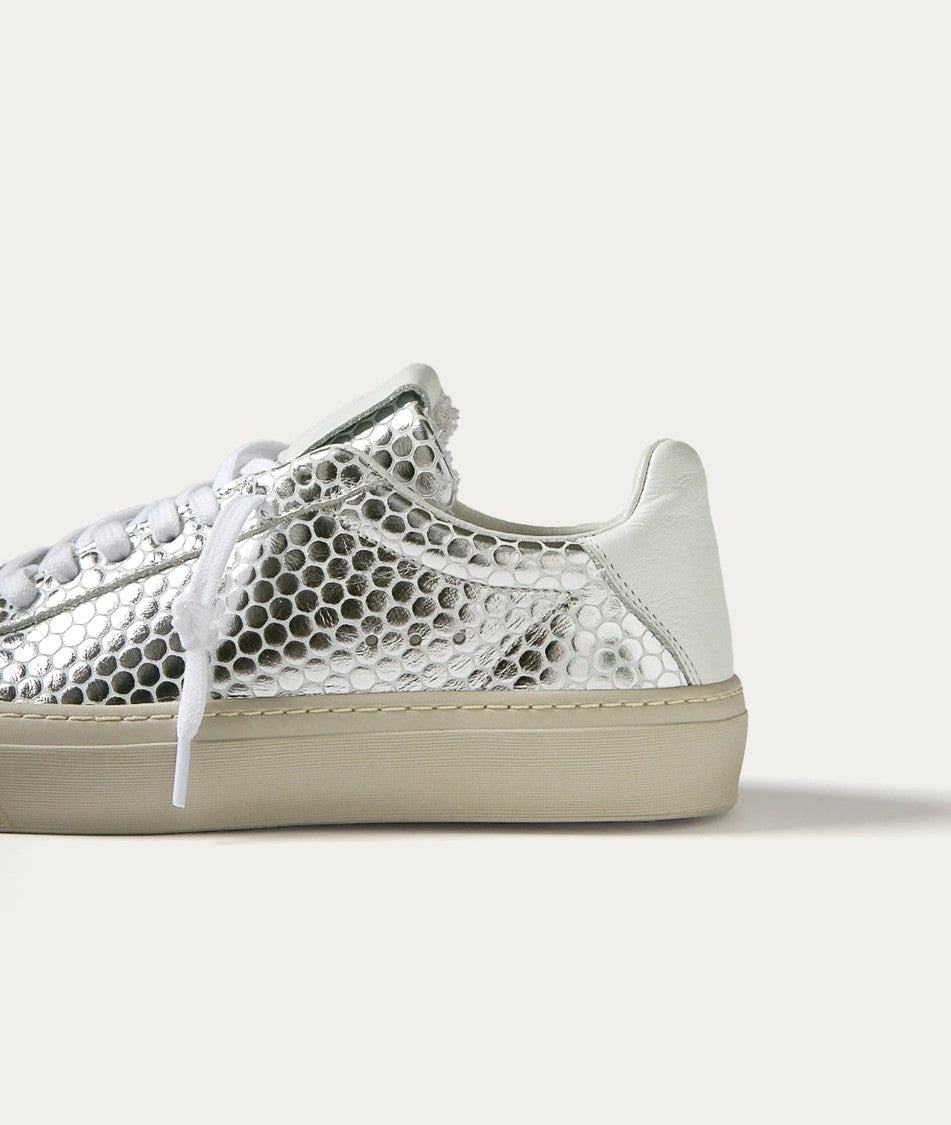 Specio Silver Sneakers