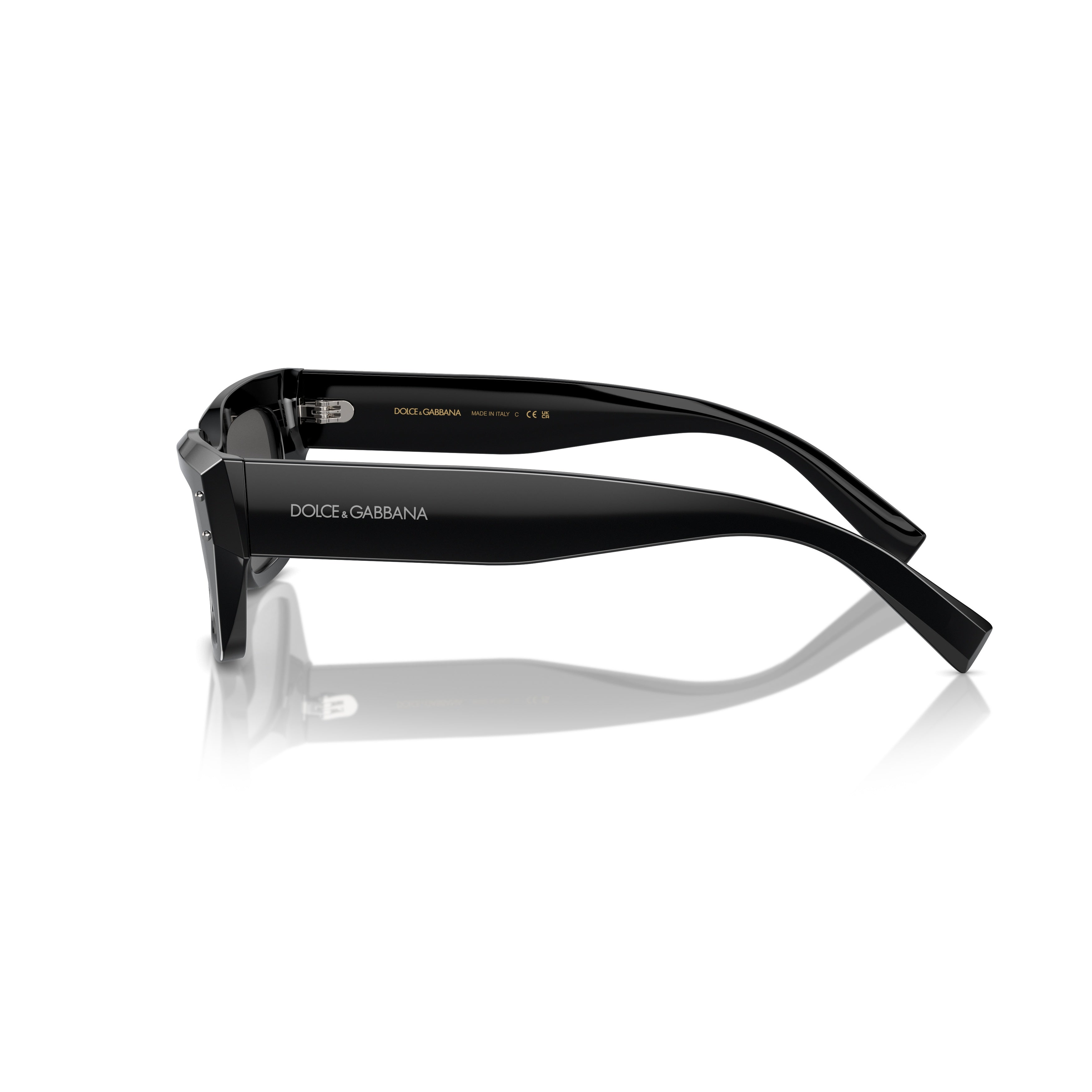 0dg4462 Bold Oversized Square Frame Sunglasses
