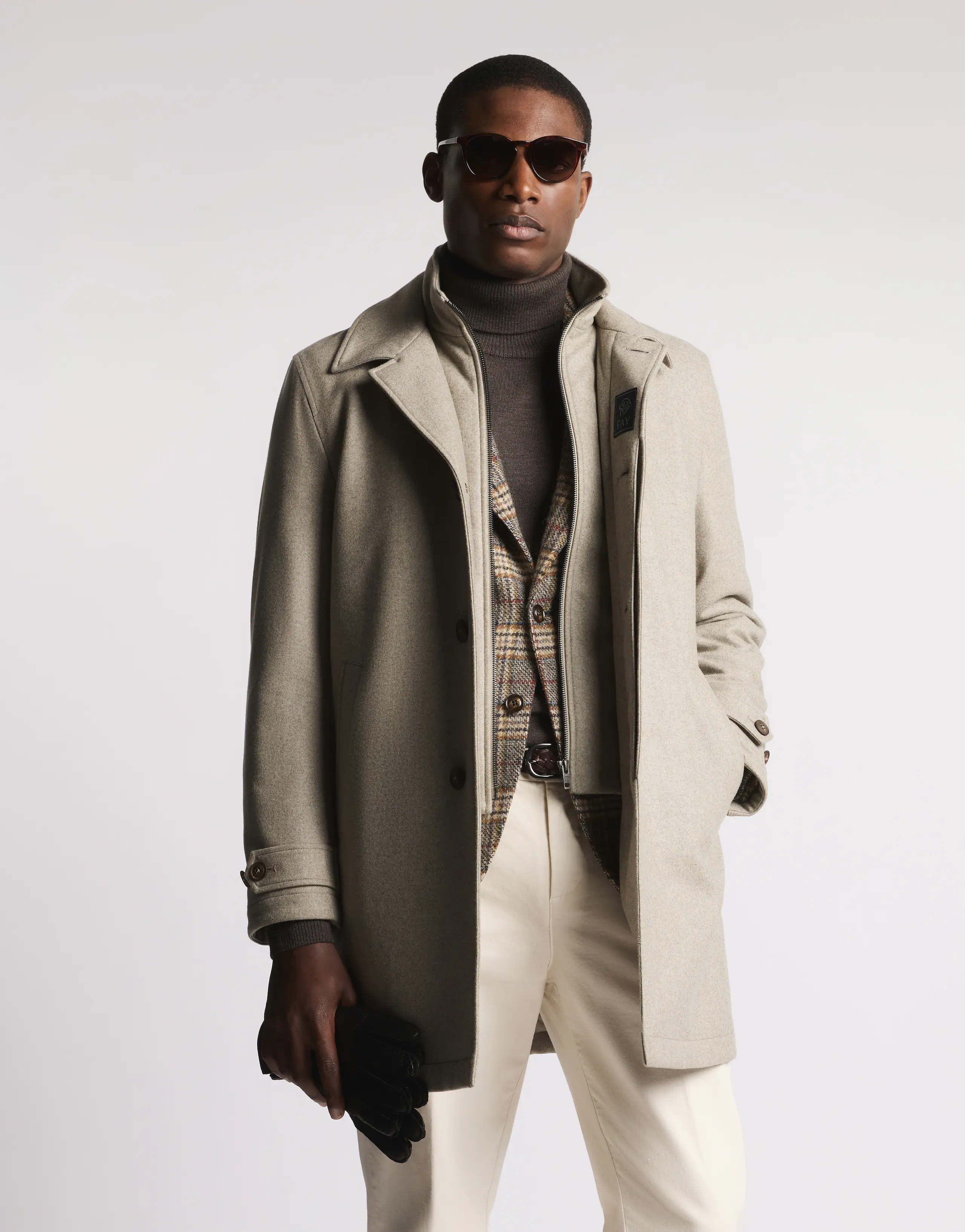 Double-Breasted Virgin Wool Coat With Tailored Silhouette