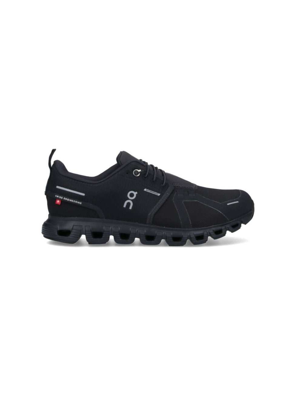 Low-Profile Sneakers With Segmented Sole And Reflective Accents