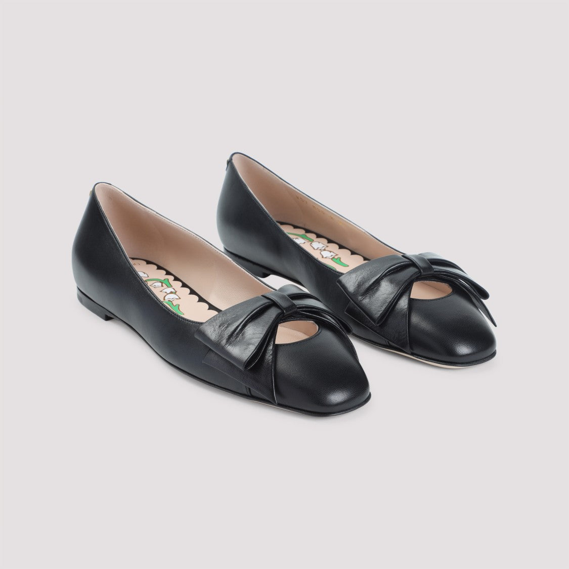 Leather Ballerinas With Low Heel