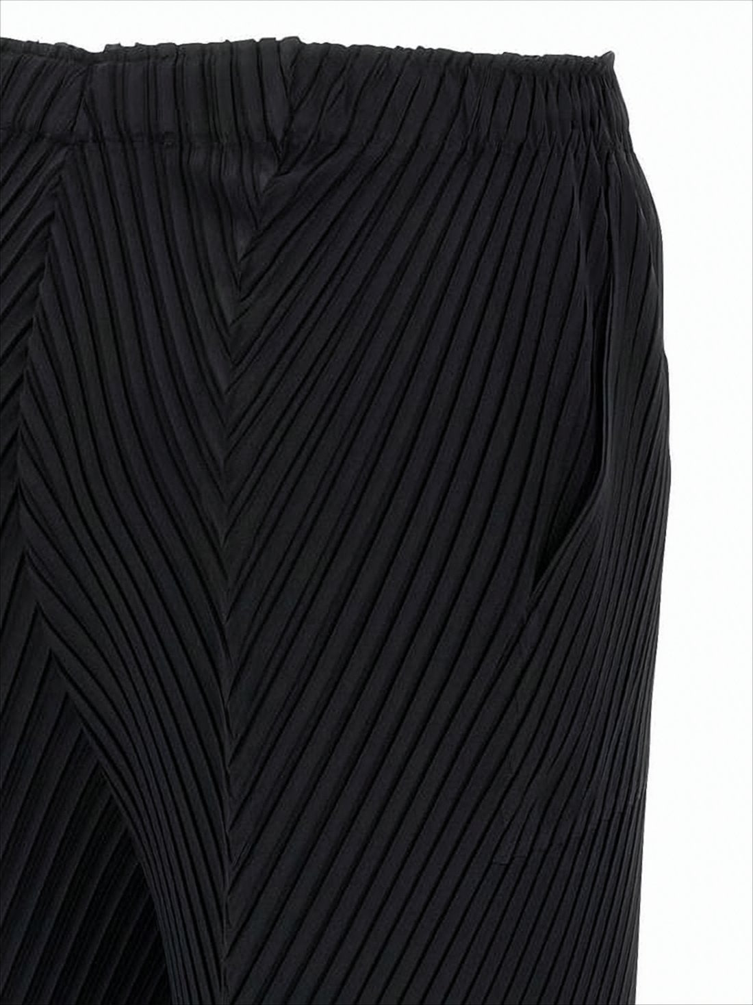 Chevron Pleated Wide-Leg Pants with Cropped Length