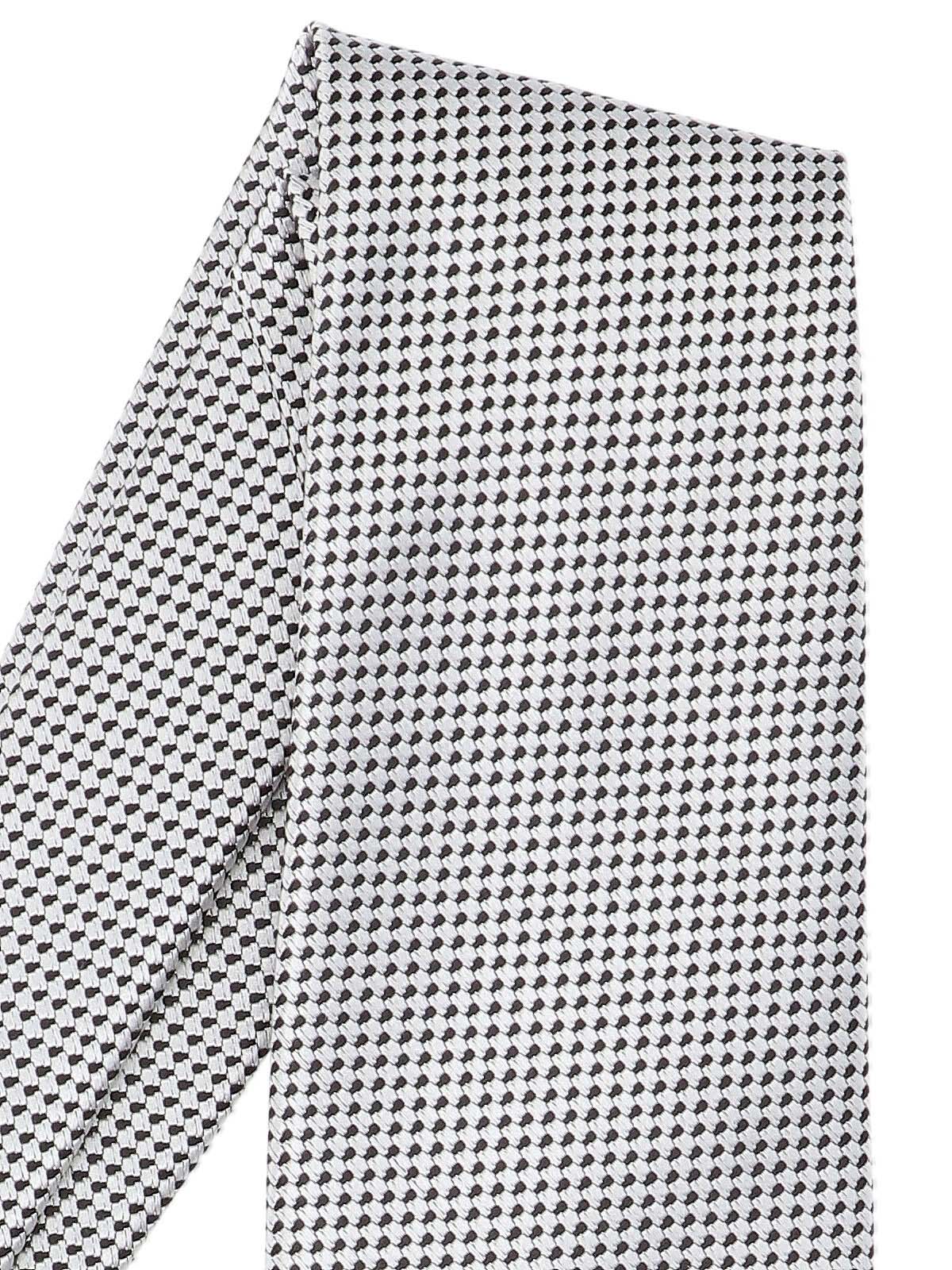 Jacquard Tie In Mulberry Silk