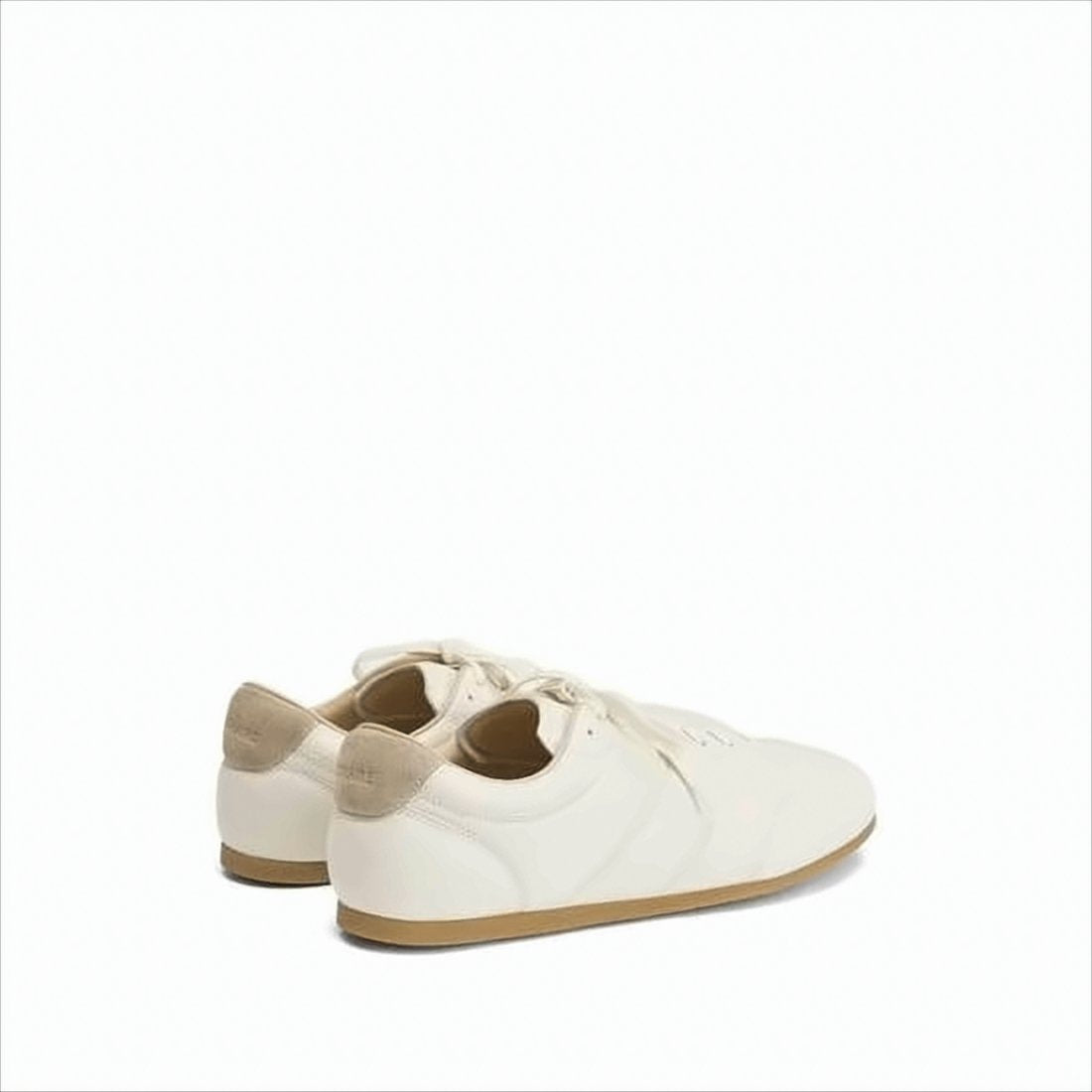 Low-Top Minimalist Sneakers in Smooth Lambskin Leather