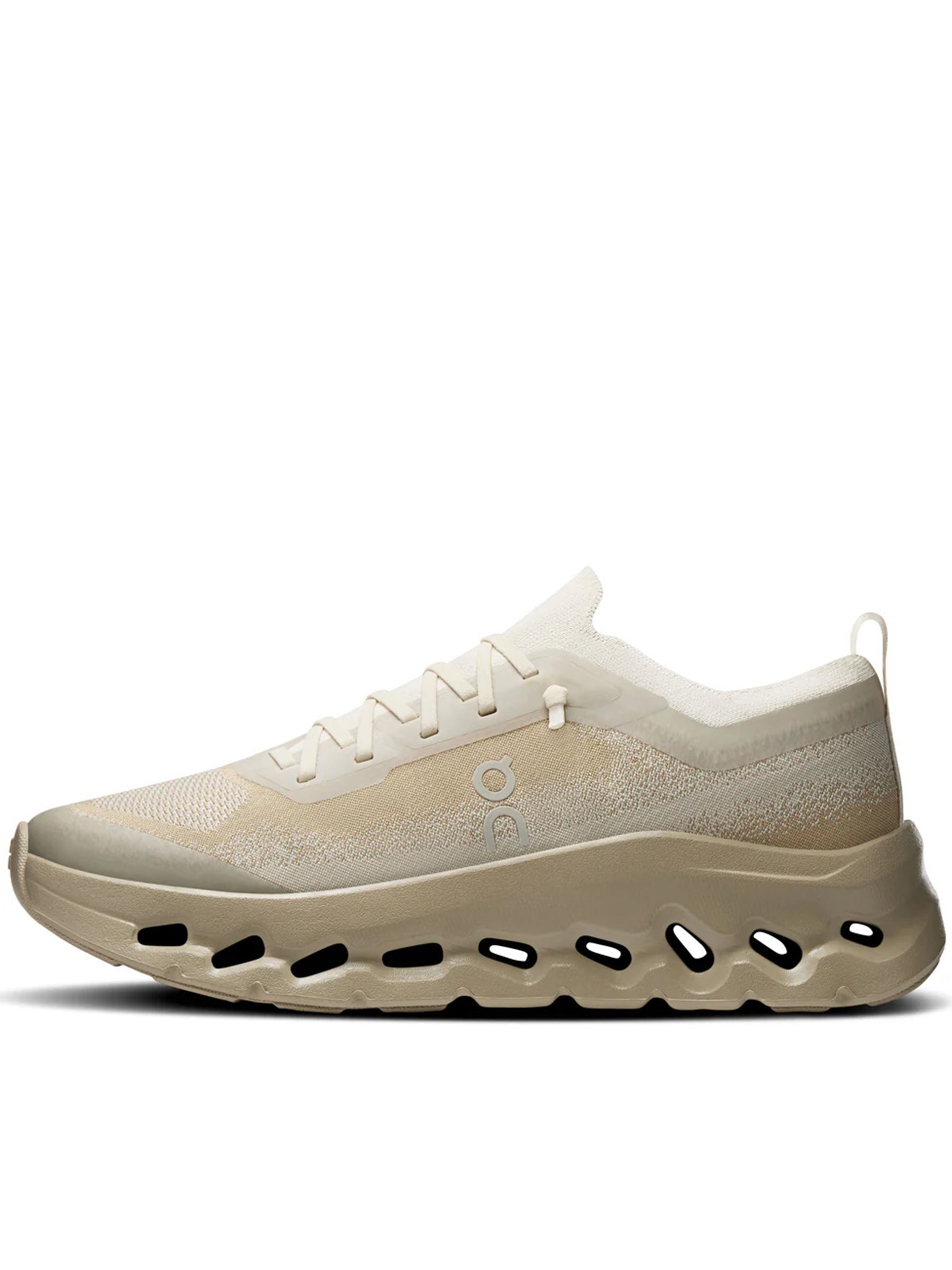 Beige Cloudtilt Mo Breathable Mesh Running Sneakers