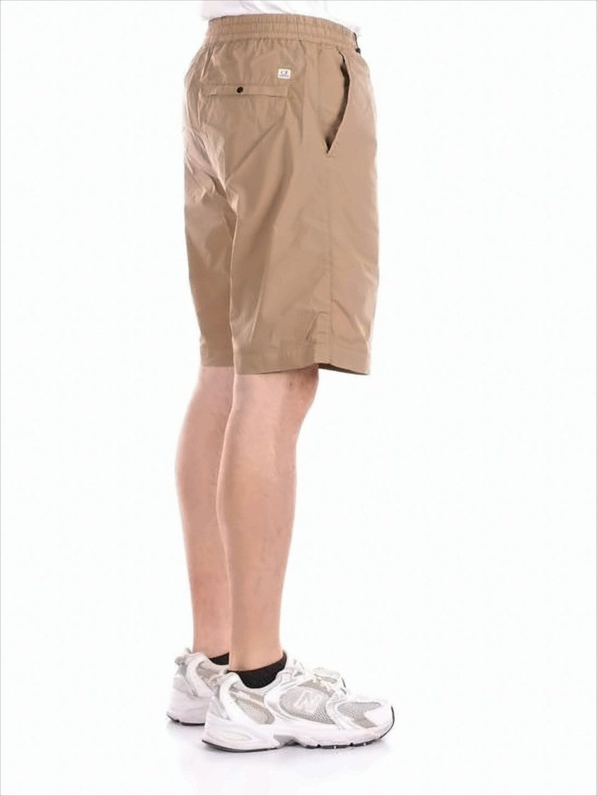 Mid-Thigh Length Relaxed Fit Shorts with Functional Pockets
