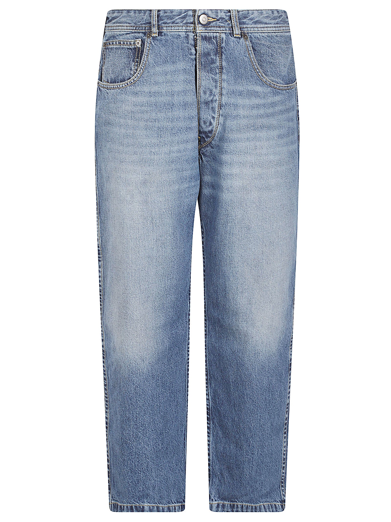 Classic Straight-Leg Jeans with Distinctive Buckle Detail