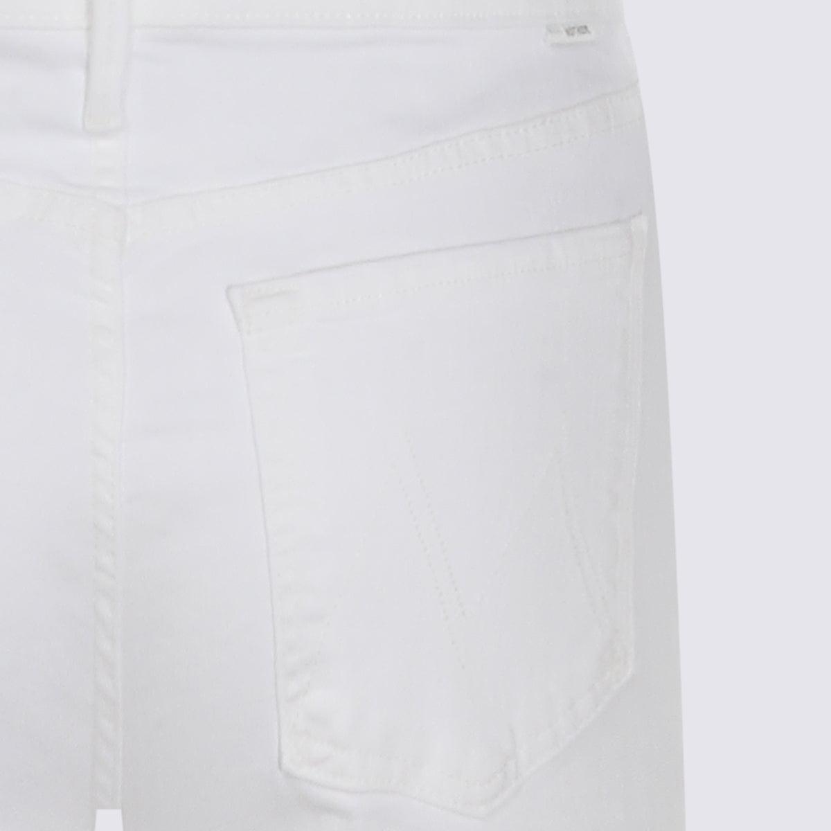 High-Waist Cotton Jeans with Straight Leg Design