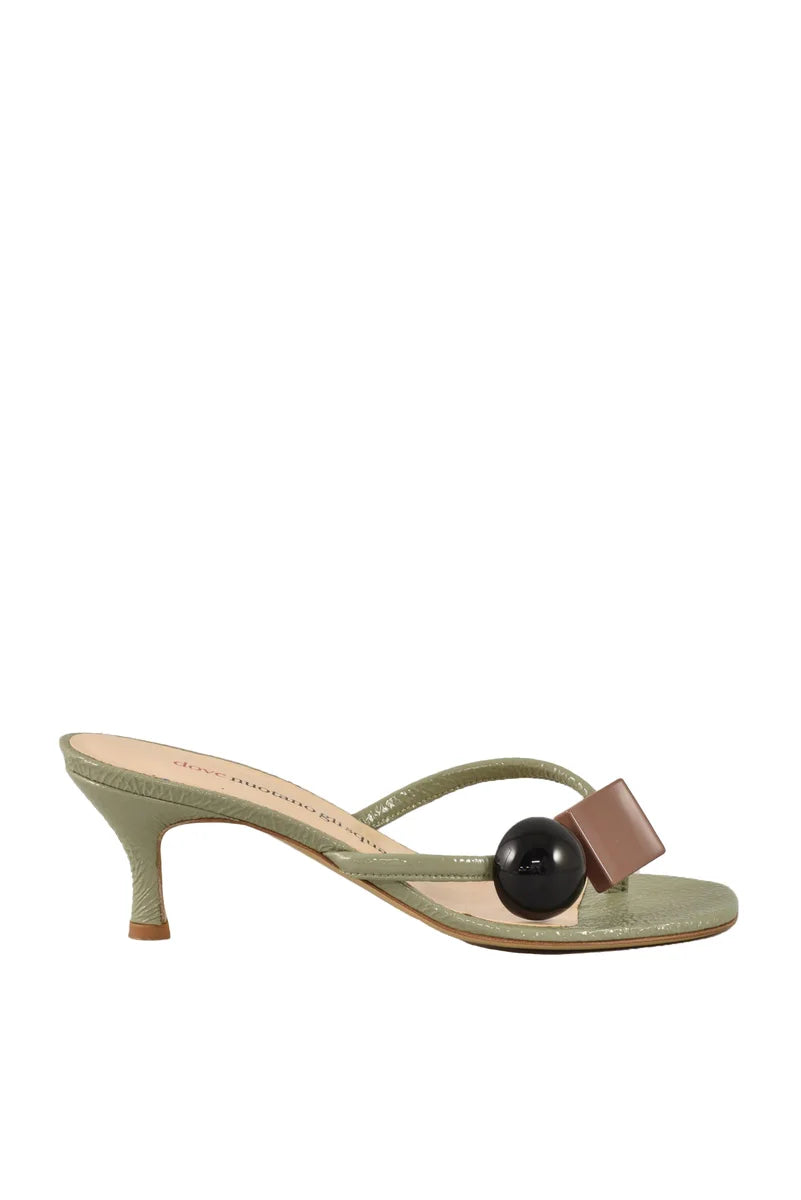 Leather Flip-Flops - Olive Green