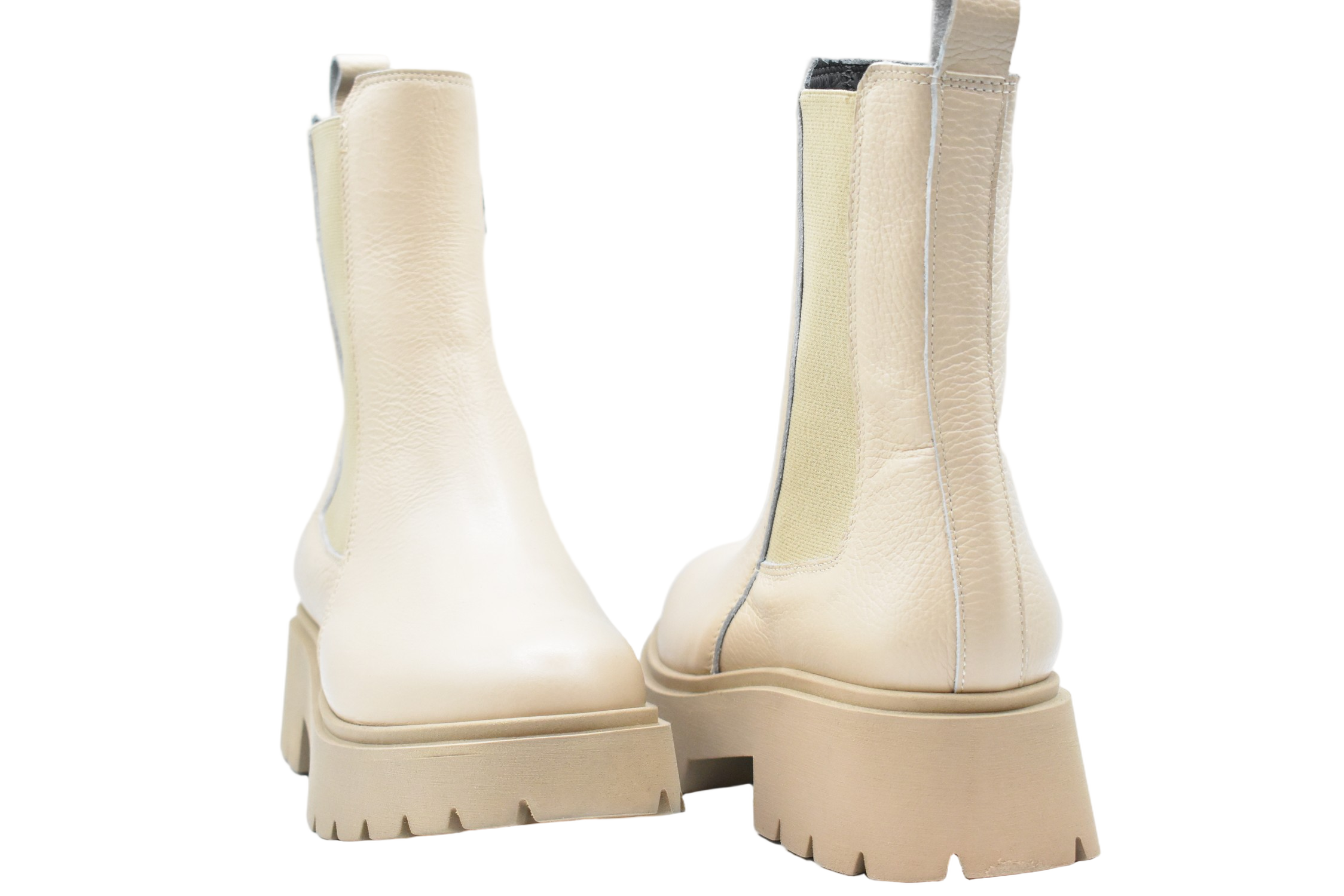 Lace-Up Camel Leather Flat Shoes