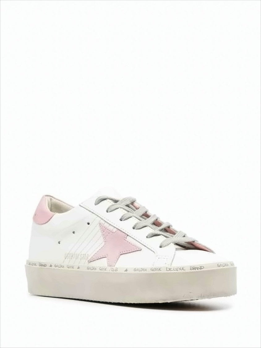 Low-Top Sneakers with Pink Star Detail and Distressed Sole