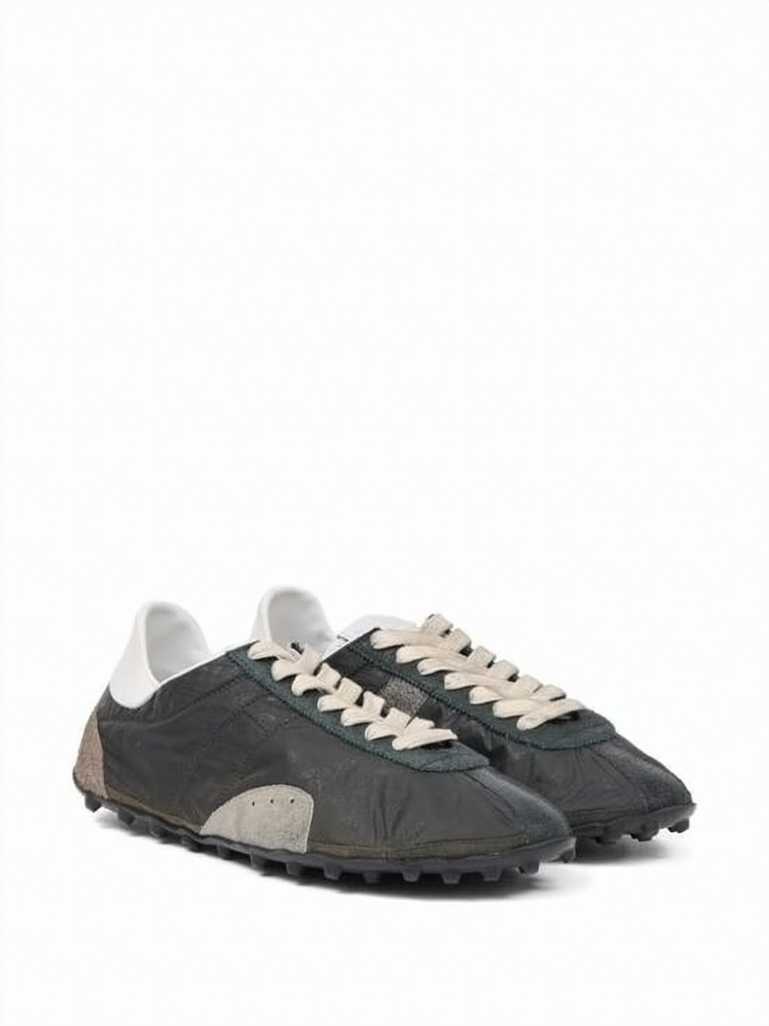 Low-Profile Sneakers with Polyester and Suede Overlays