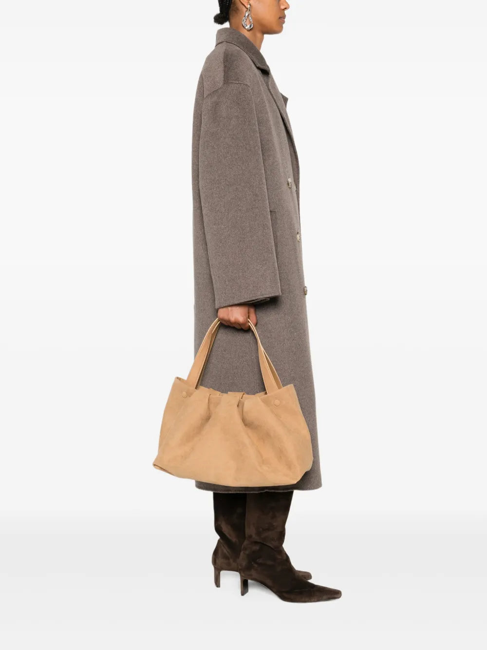 Structured Minimalist Bag With Refined Finish