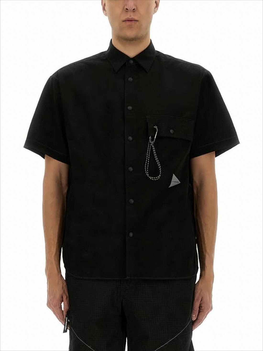 Boxy Black Short-Sleeved Shirt with Classic Collar