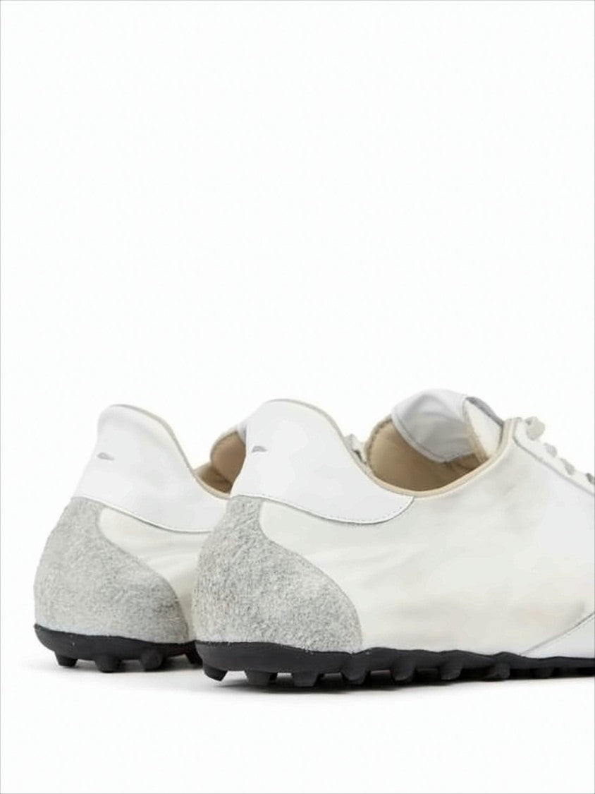 Sleek Low-Profile Sneakers With Textured Suede Accents