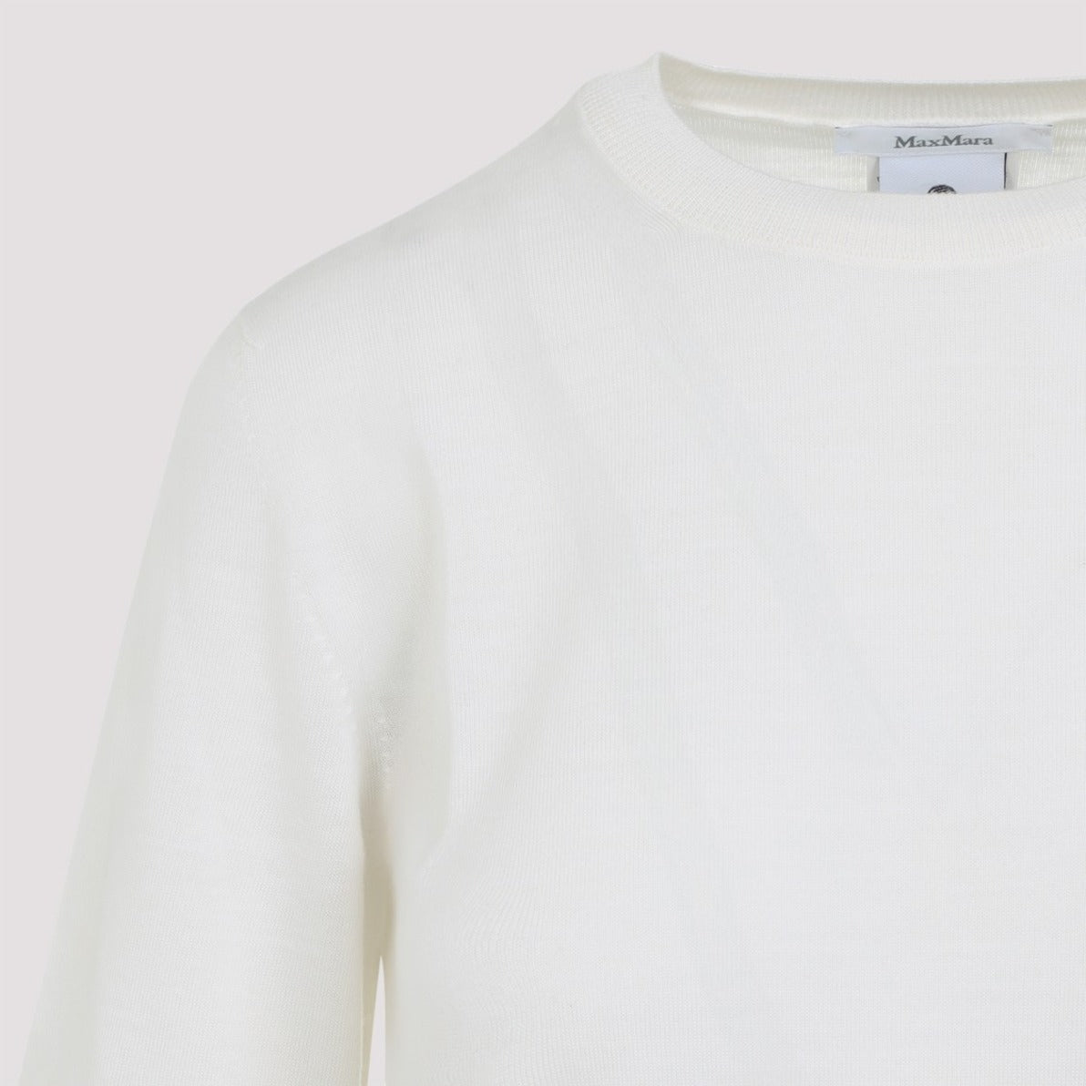 Classic Crew Neck Sweater In Soft Virgin Wool