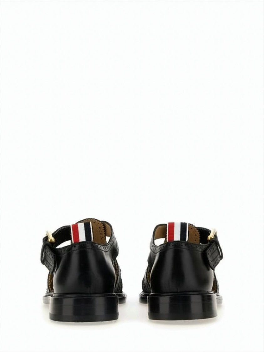 Classic Fisherman Sandals with Intricate Cut-Out Details