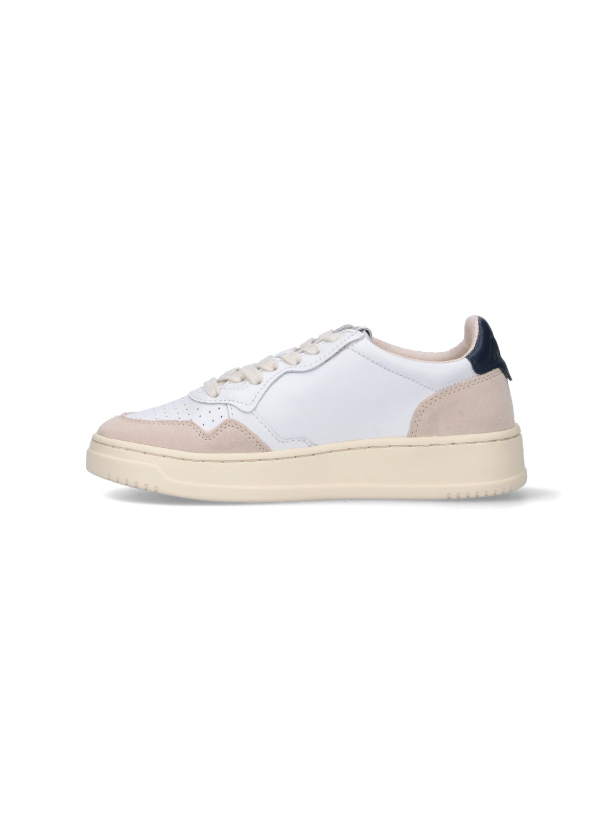 "Medalist" Low-Top Sneakers In White Leather