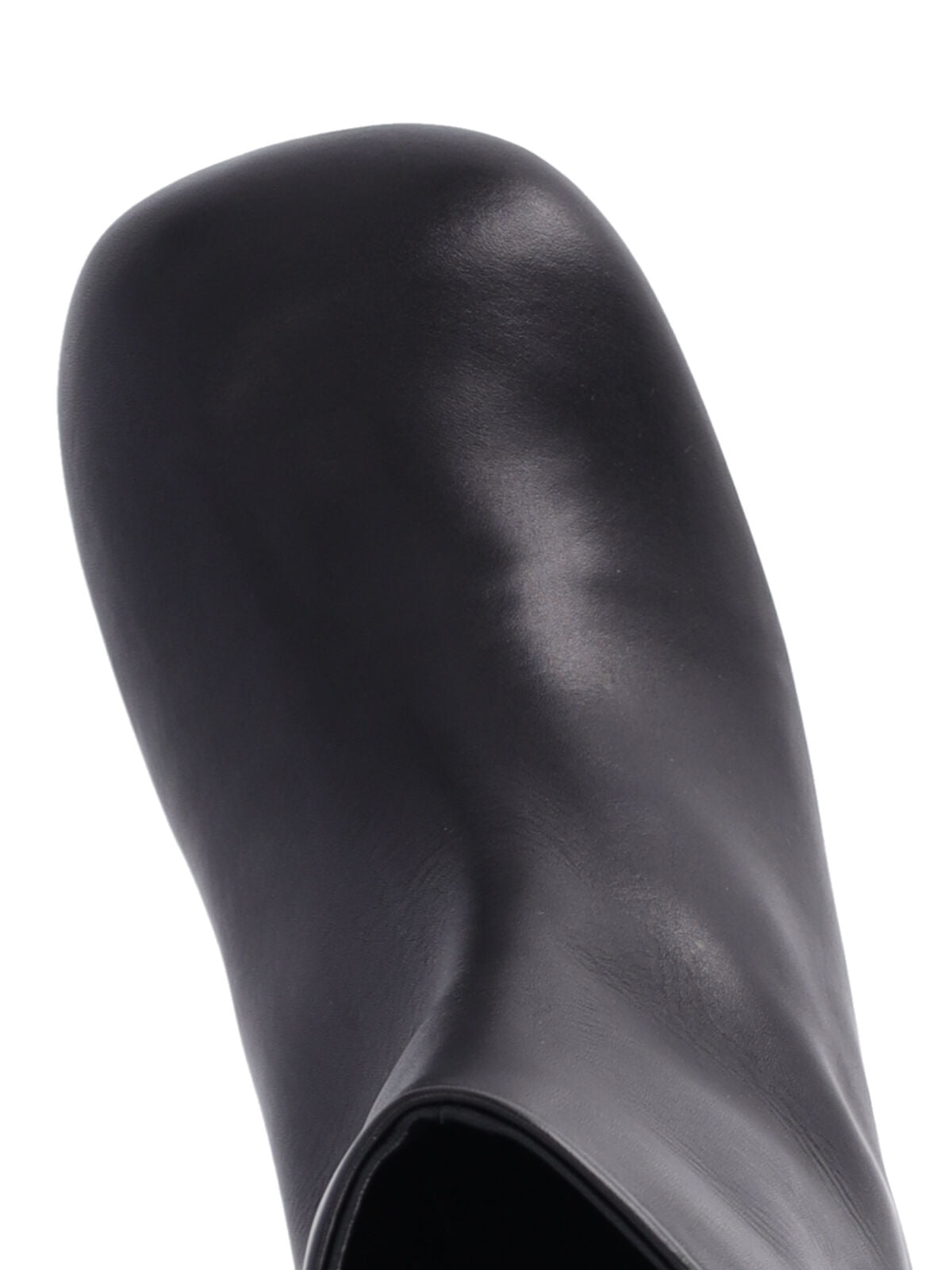 "Puller" Ankle Boots – Black