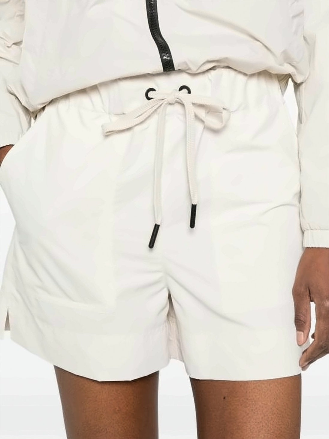Relaxed-Fit Shorts with Elastic Waistband