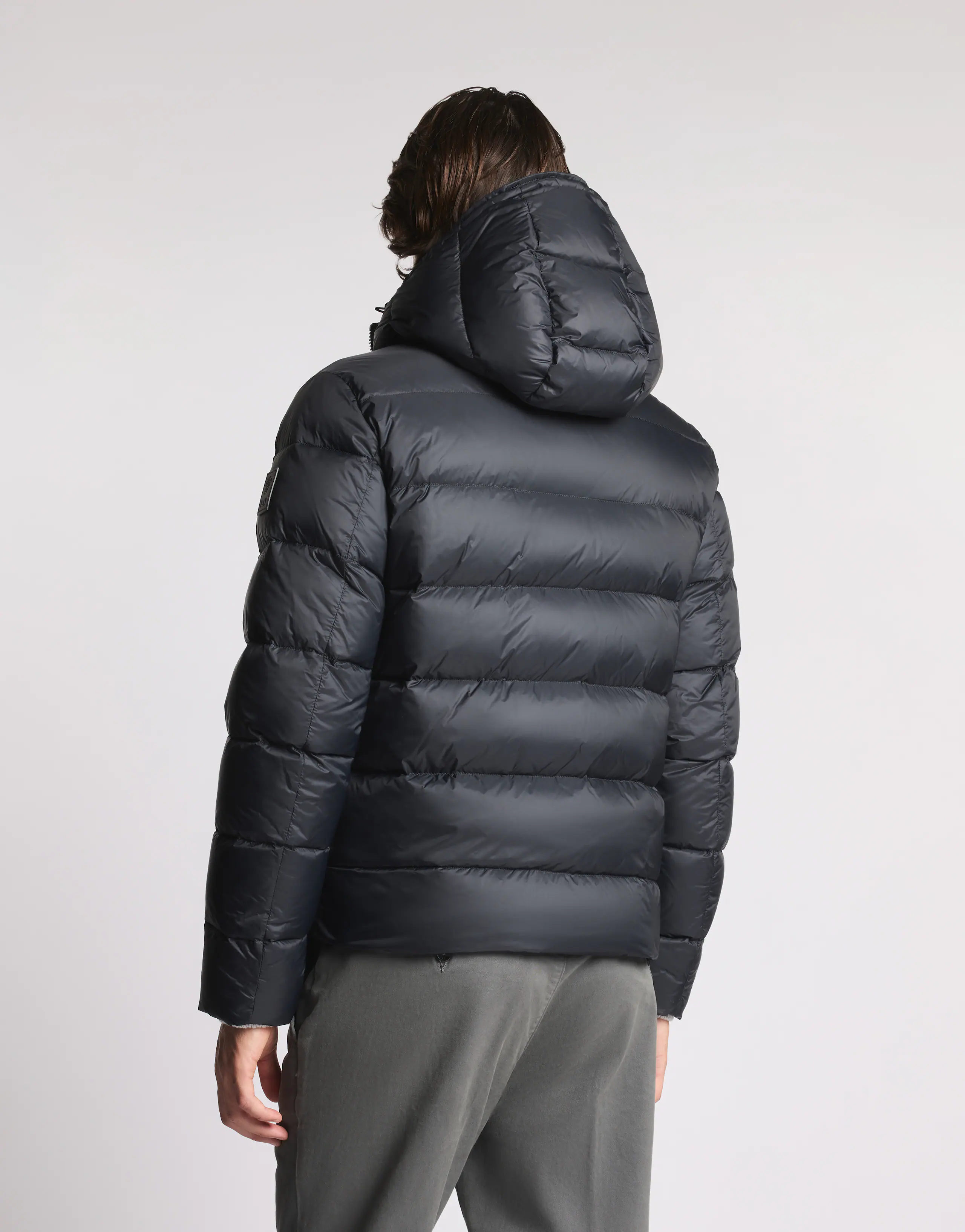 Lightweight Puffer Jacket With Adjustable Hood