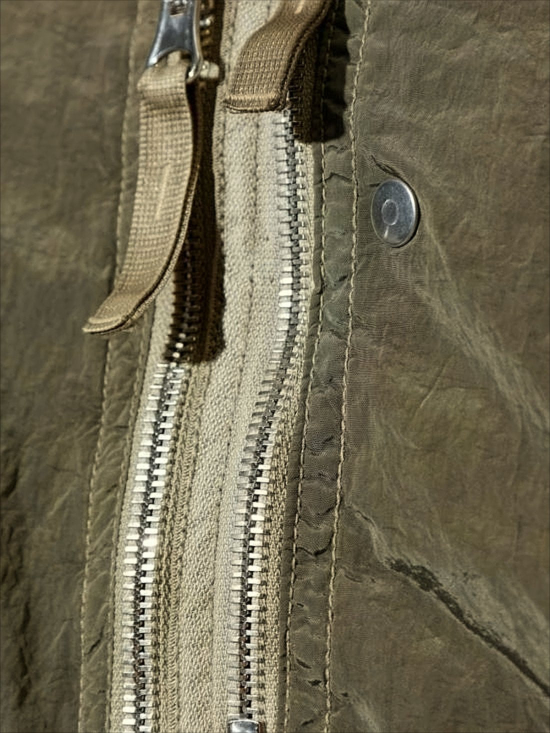 Eco-Friendly Nylon Casual Overshirt with Subtle Sheen