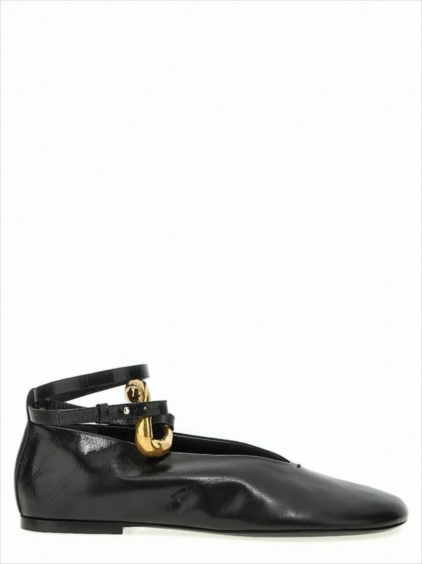 Pointed Toe Flat Shoes with Gold-tone Buckle Detail
