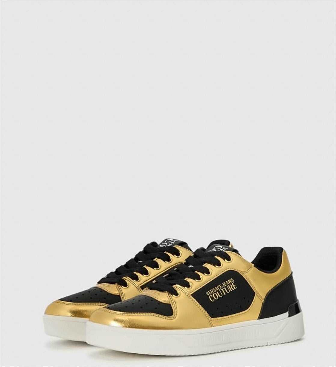 Low-Top Sneakers With Metallic Gold