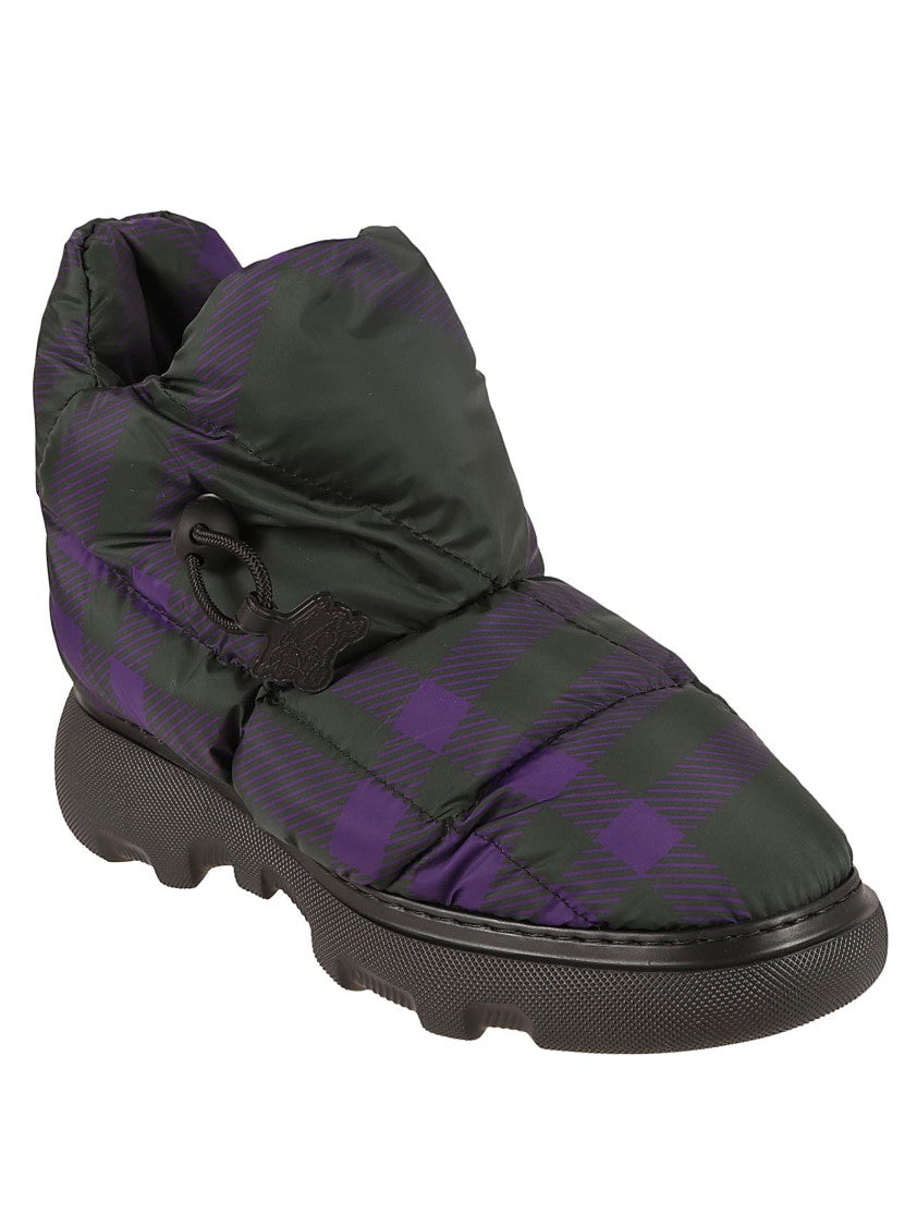 Puffy Checkered Boots With Rounded Silhouette