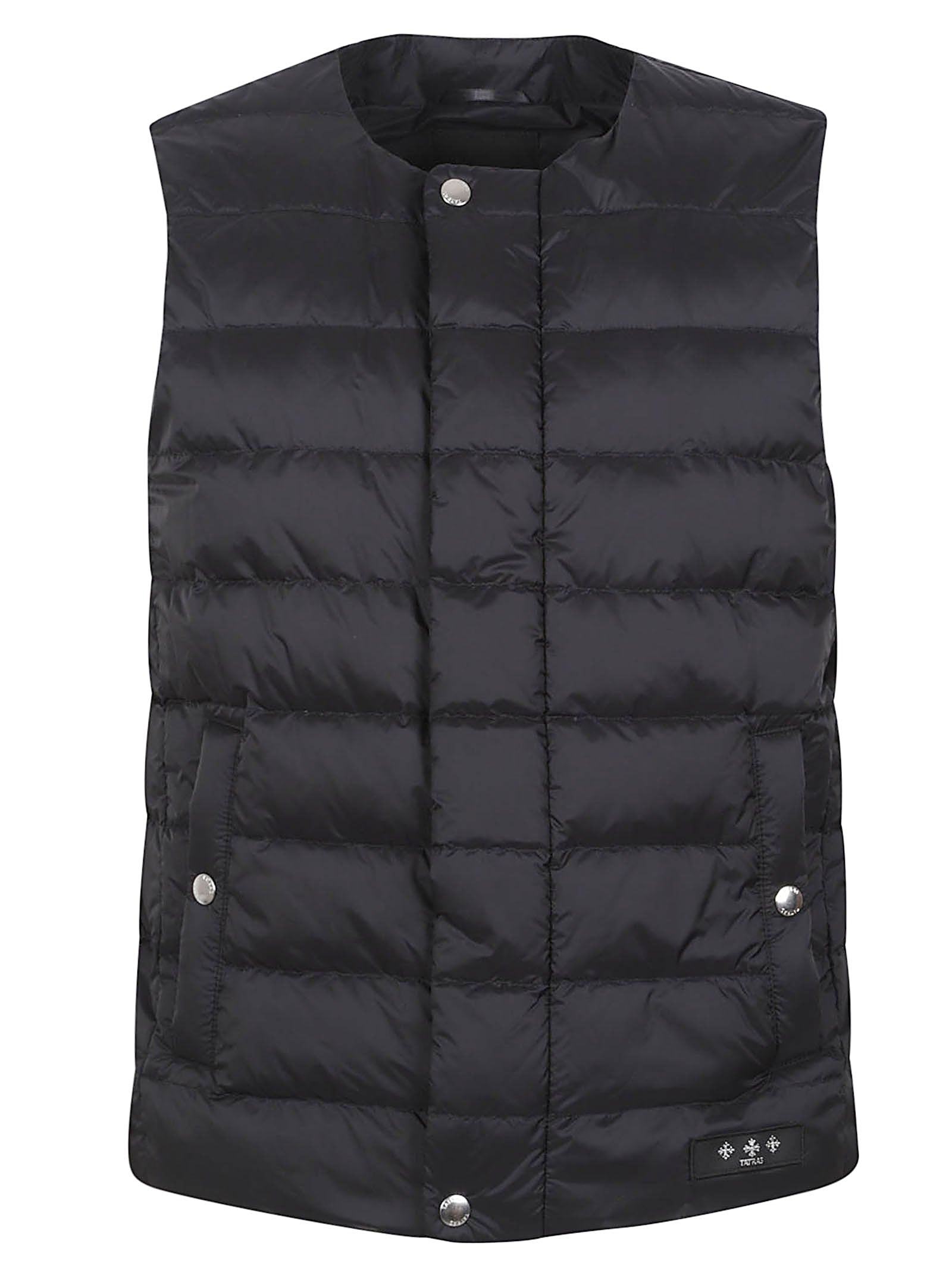 Sleeveless Padded Vest with Horizontal Quilting and Snap-Button Closure