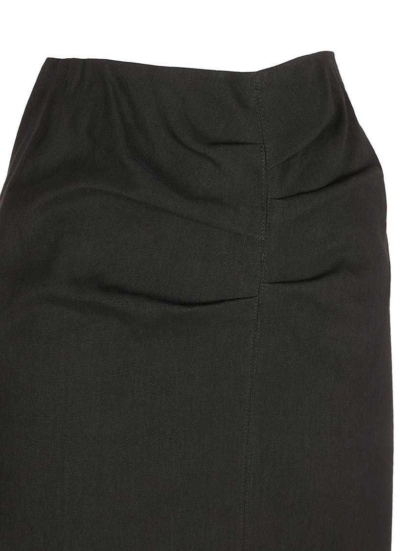 Fitted Black Skirt