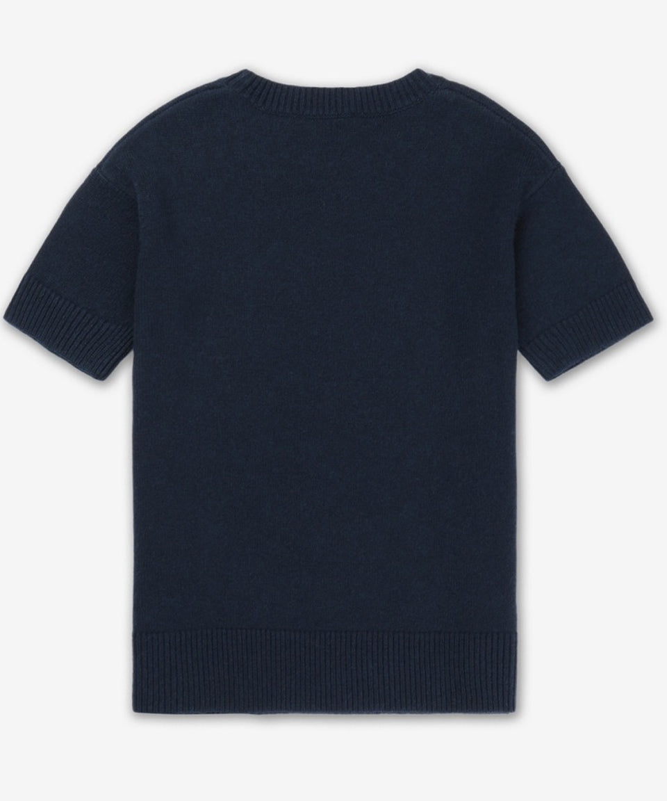 Short-Sleeved Knit Sweater with Abstract Letter Design