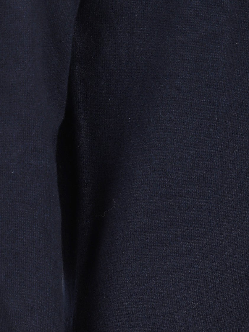 Crew Neck Cashmere Sweater With Ribbed Cuffs