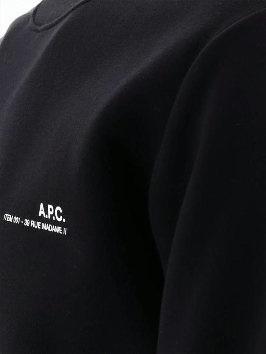 Minimalist Long-Sleeve Crewneck Sweatshirt with Logo Detail