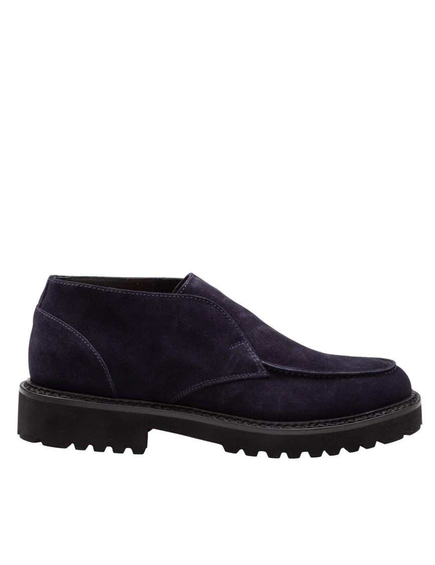 Adler Chukka Ankle Boot In Blue Suede