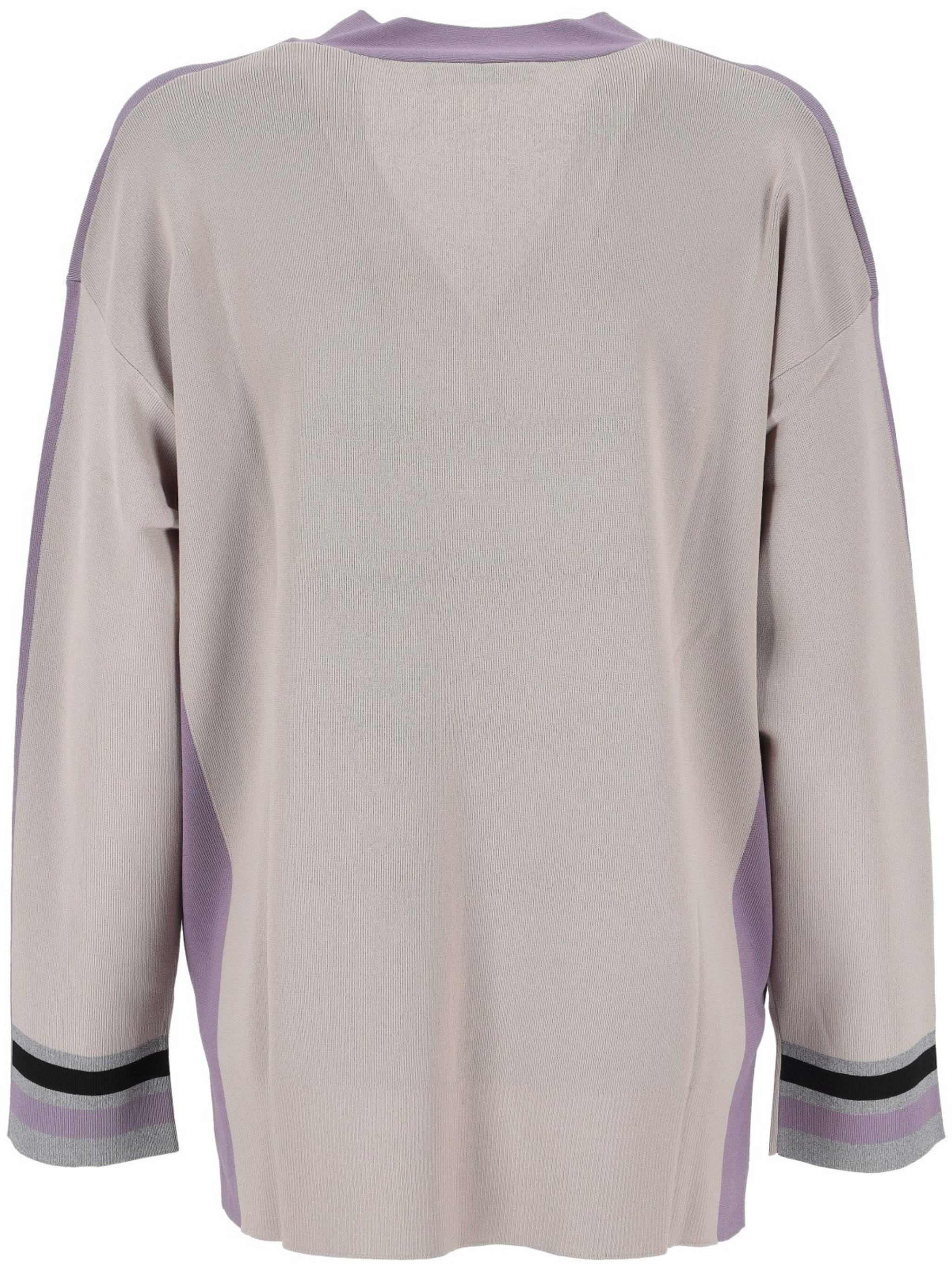 Loose-Fitting V-Neck Top with Lilac Panels and Striped Accents