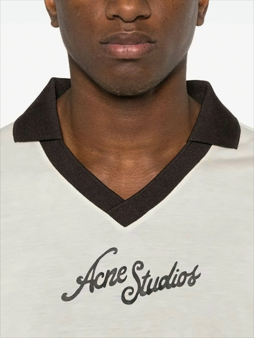 Short-Sleeve Polo Shirt With Graphic Prints And Contrasting Trim