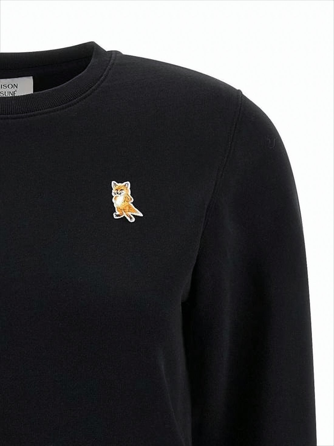 Classic Crewneck Sweatshirt with Embroidered Fox Emblem