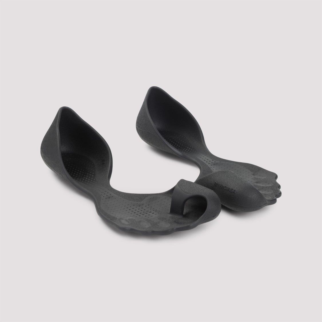 Open-Toe Black Eva Sneakers With Streamlined Silhouette