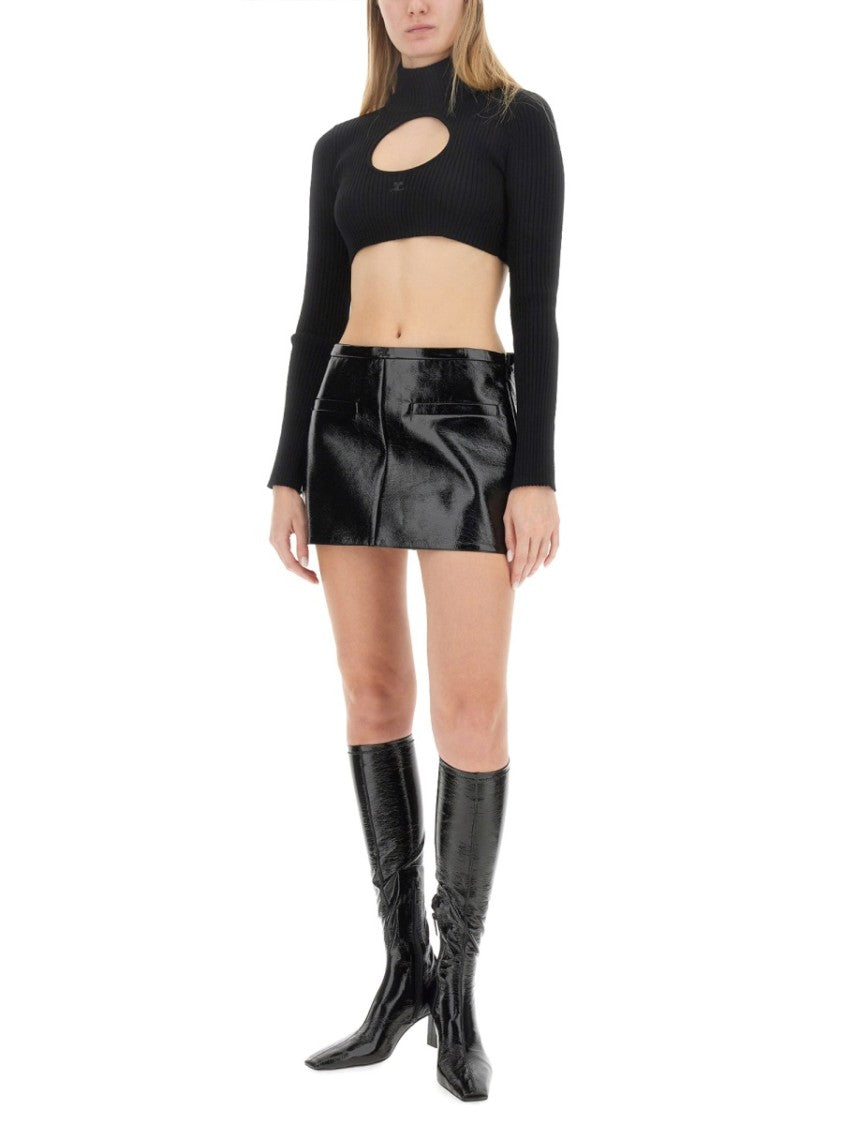 Ribbed Black Cropped Shirt