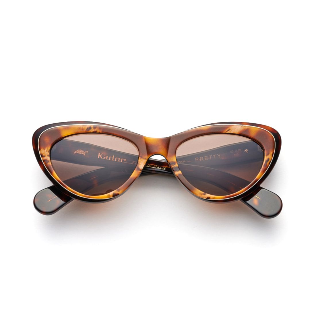 Pretty Bold Cat-Eye Tortoiseshell Sunglasses with Vintage Inspiration