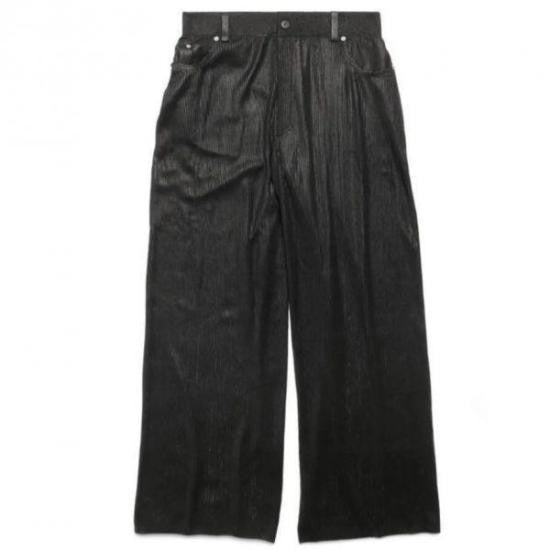 Relaxed-Fit Straight Pants With High Waist